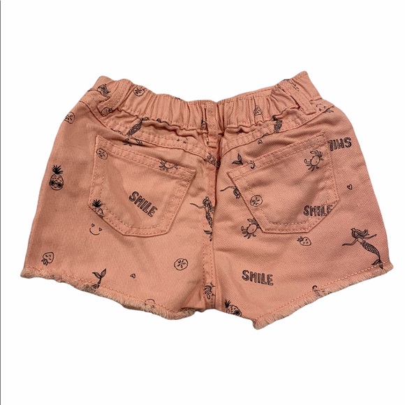 7 Items)18-24M, Gap, Oshkosh, Carter’s, UniQlo - Picture 10 of 15